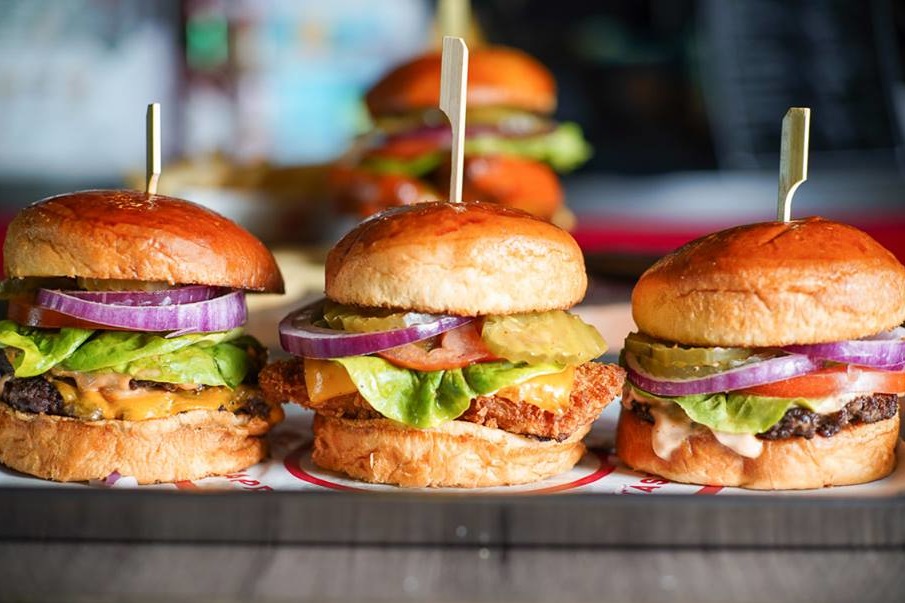 【灣仔美食】美式漢堡店Burger Joys推出9月新優惠 身份證號碼有指定數字送雞翼／漢堡包