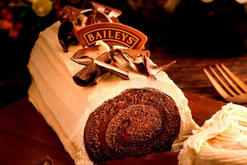 【Baileys甜品】外國大型超市推出新甜品　Baileys甜酒朱古力卷蛋！