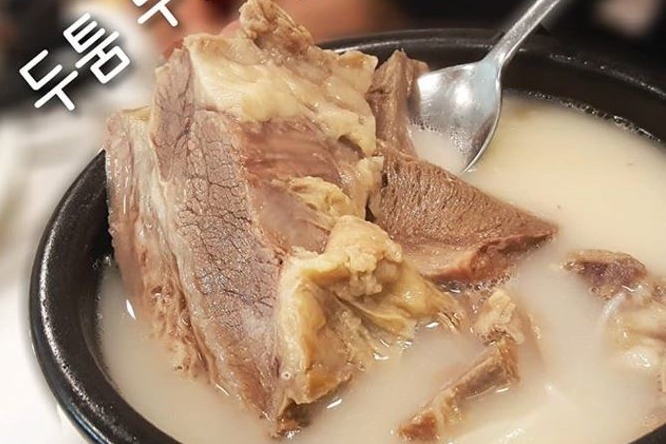 【韓國美食】韓國人氣雪濃湯專門店　味道正宗／特級牛肉份量十足！