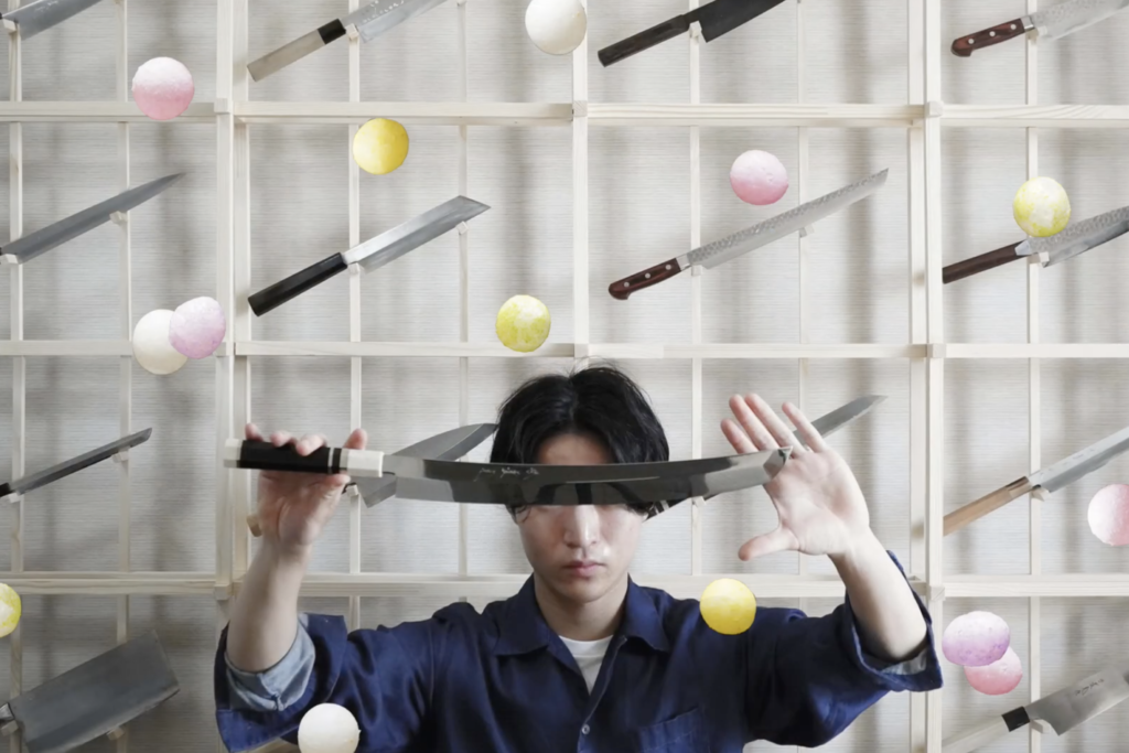 【刀工料理】日本23歲廚刀達人超強刀法！切出世界上最薄三文治／展現精緻刀工料理作品