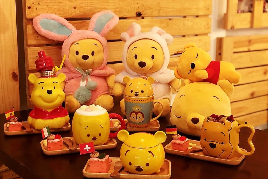 【台北Cafe】台北卡通主題餐廳「thankQ cafe & bar」　Winnie the Pooh／三眼仔多款迪士尼公仔擺設