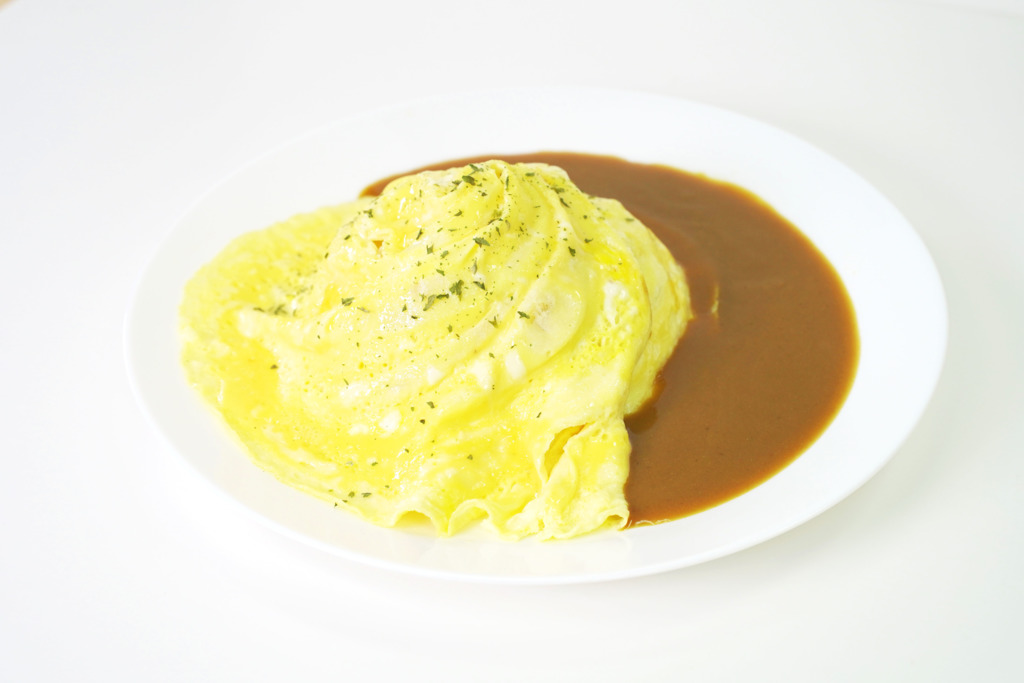 【蛋包飯食譜】自家製日本人氣料理！  咖喱日式扭紋漩渦蛋包飯
