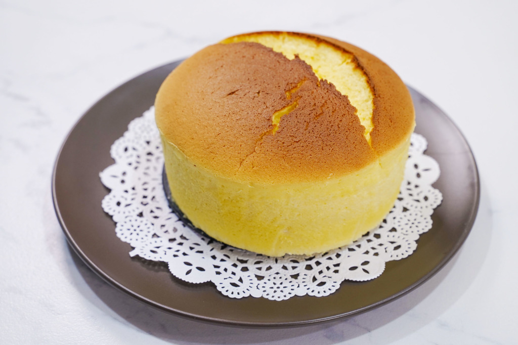 【蛋糕食譜】簡易超鬆軟甜品食譜  濃厚日式芝士蛋糕