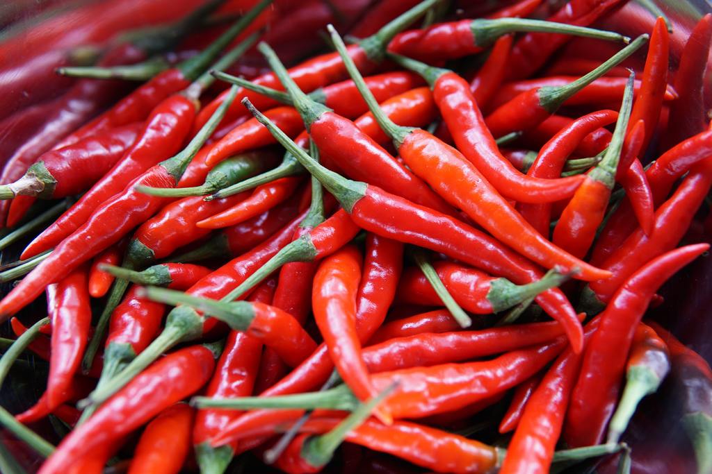 【心臟病】研究：每星期吃4次辣椒可護心 死於心臟病和中風的風險減半