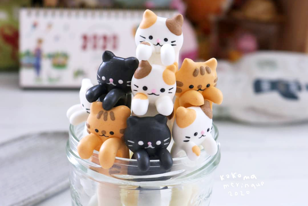 【甜品食譜】睇得又食得嘅貓貓造型匙羹！　唧出可愛小貓蛋白餅