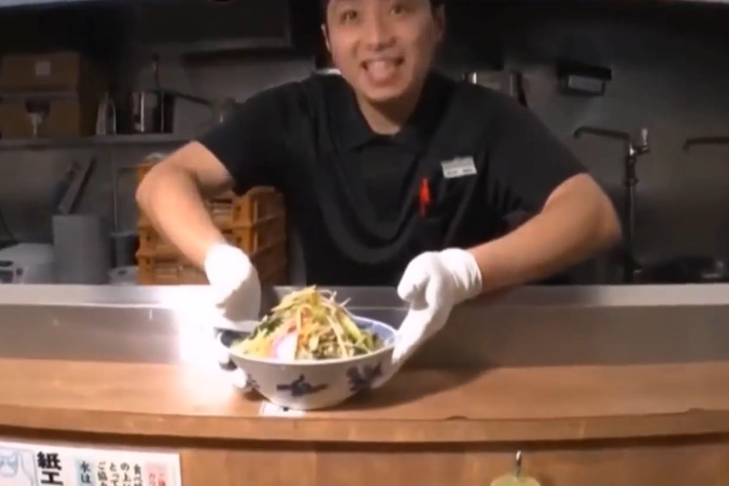 【日本飲食文化】吃拉麵發出聲音原來更好味！日本節目教你吸啜拉麵吃法
