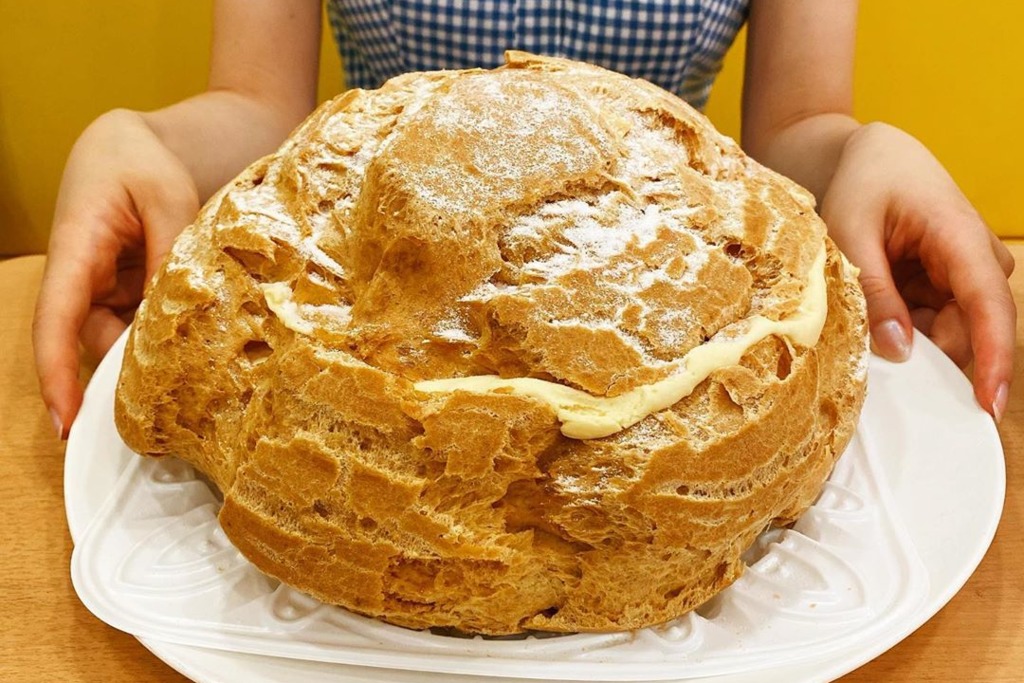 【日本甜品】日本餐廳推出2kg巨型忌廉泡芙　最適合做生日蛋糕送俾泡芙迷！