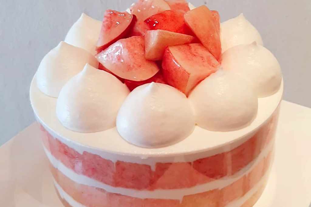 【首爾美食2020】韓國首爾弘大超足料水蜜桃水果蛋糕　雙層草莓蛋糕／晴王香印提子蛋糕／芒果蛋糕／蜜瓜蛋糕