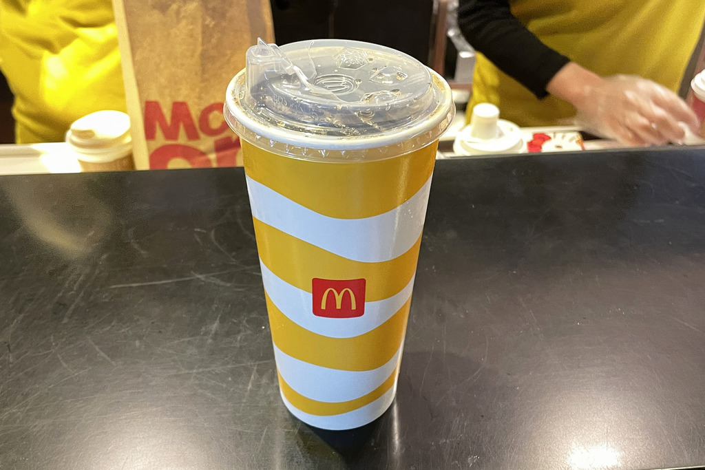 【麥當勞杯蓋】香港麥當勞新推出就口喝杯蓋！凍飲直接飲更方便