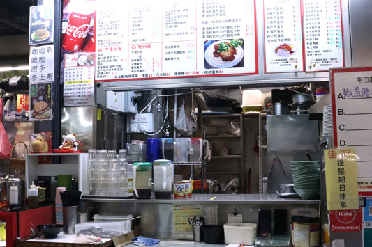 海防道熟食檔 人氣沙嗲牛脆脆麵