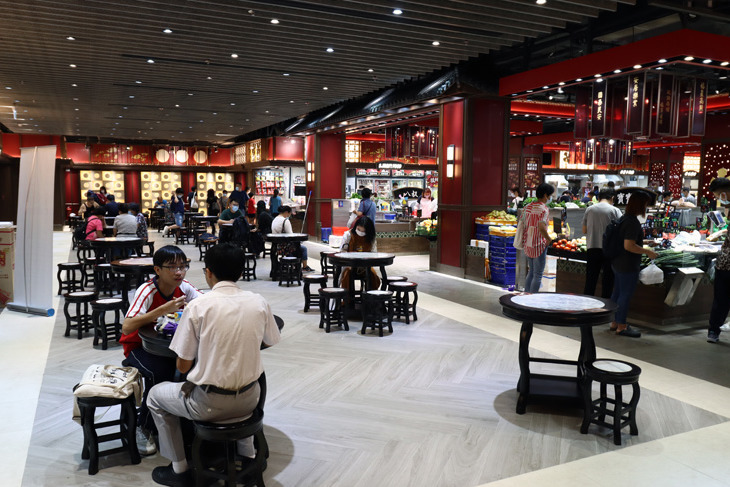 車公廟主題小食街 必吃德國熱狗 / 碗仔翅 / 韭菜餃 