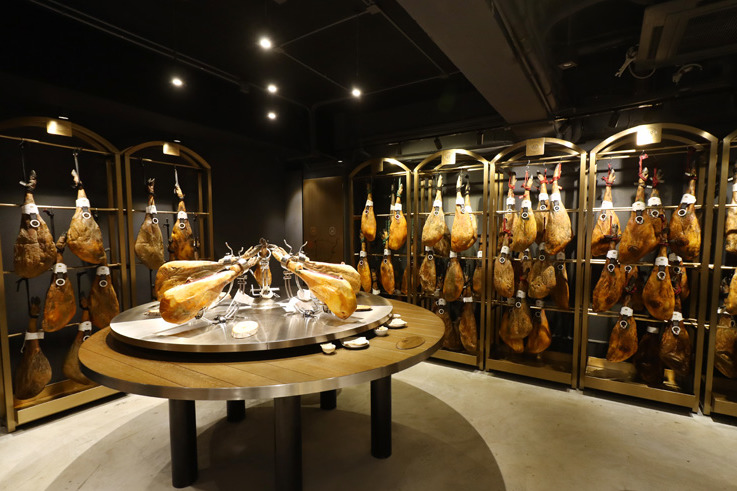 香港首個！西班牙火腿窖導賞團  食 TAPAS│手切火腿│米芝蓮名廚 7 道菜料理