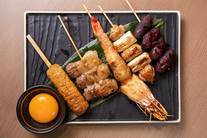 六本木式玻璃屋 CAFE 居酒屋  松屋式手沖咖啡 X「炭火香」串燒