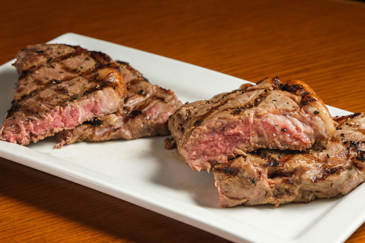 逸東酒店 FOOD COURT 新開 牛扒薯條小檔 / $138 歎 USDA 安格斯西冷