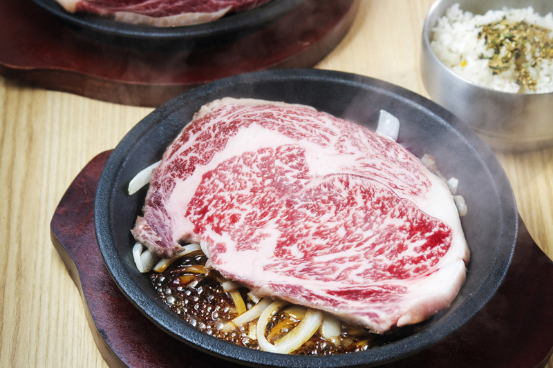 鐵板 A5 和牛專門店 $88 起食日本岩手和牛 / 31/10 前肉眼扒買一送一