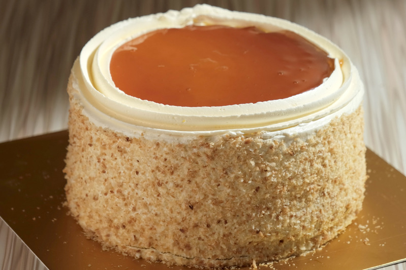 【樂華邨尋寶】老字號麵包店 XL 版奶油果占籃 / 日本麵粉 + 減甜黃梅醬