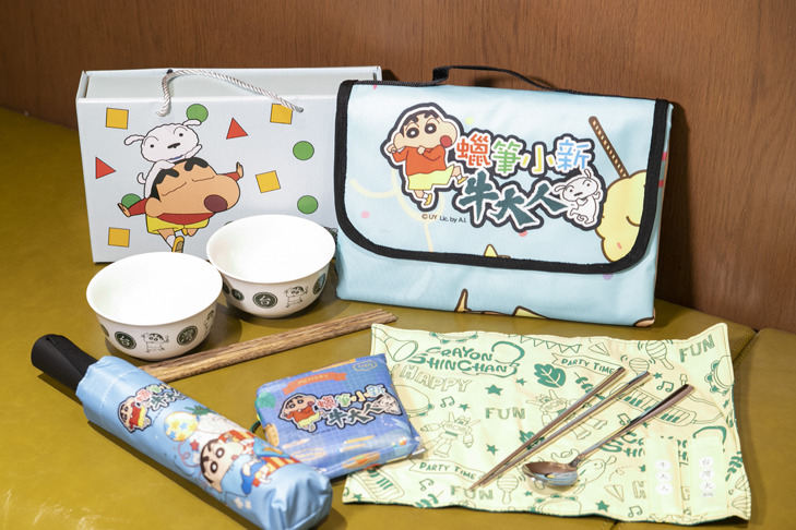 蠟筆小新 X 台式火鍋主題店  2 月限定 / 狂掃 5 款聯乘精品