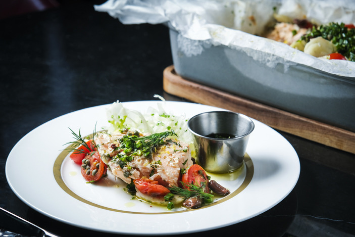 酒店大廚傳授焗三文魚  2 大不敗要訣 / 簡易鹽焗紙包魚食譜