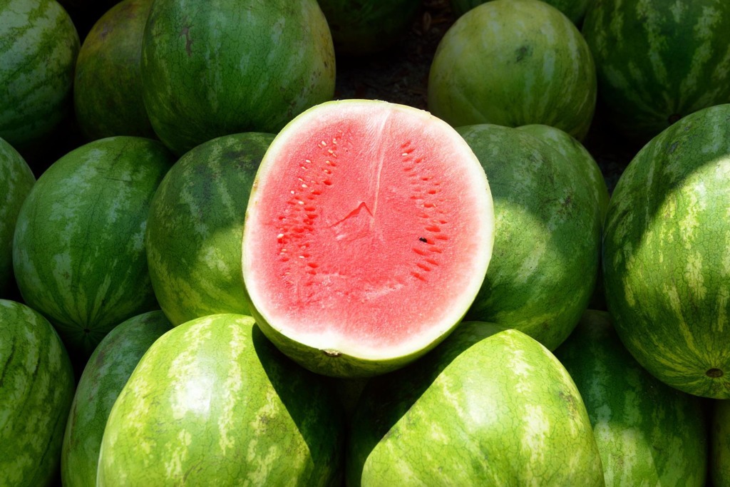 內地新興網紅職業「驗瓜師」檢驗西瓜品質　專家教你3步揀出香甜西瓜