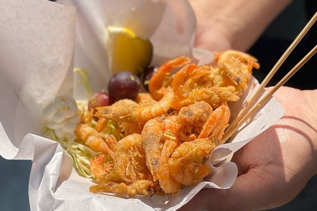 長洲美食｜長洲地道炸海鮮小食店「漁樂」 即叫即炸生蠔／炸赤米蝦／厚切墨魚／冰鎮鮑魚