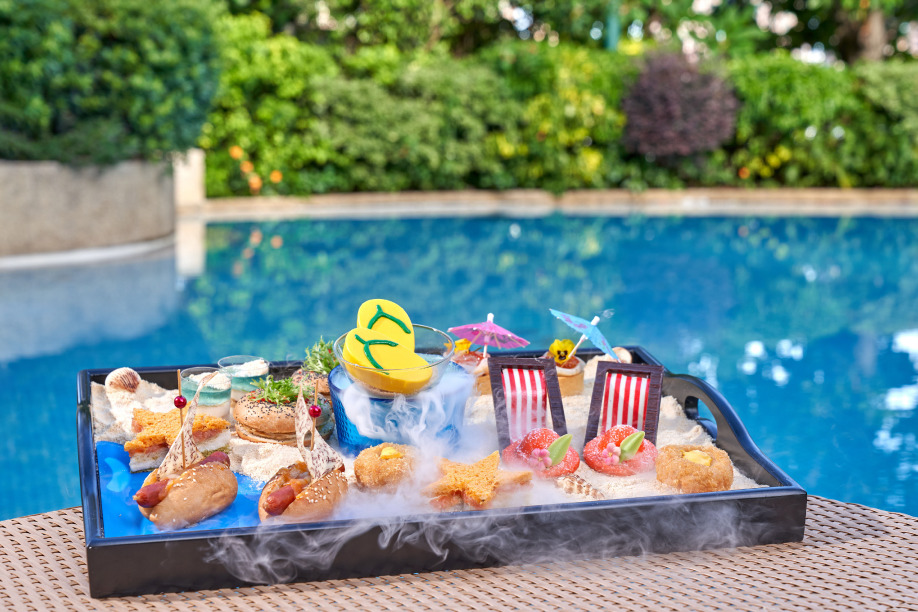 黃金海岸酒店夏日主題下午茶低至72折優惠    歎可愛沙灘造型甜品／帶子三文魚子撻／免費升級特飲