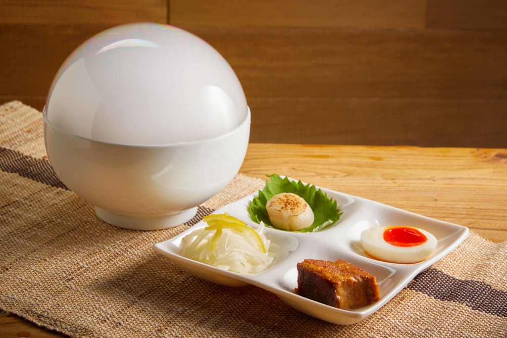 中環人氣拉麵店「立体派」推出全新限定創作拉麵    泡泡造型鹽湯拉麵／5倍極濃雞白湯味噌沾麵／5倍極濃雞白湯味噌拉麵／佐麵肉食拌菜拼盤