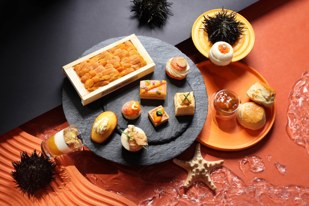 The Ritz-Carlton酒店全新海膽主題下午茶     望海景歎新鮮海膽／海膽芝士撻／海鮮海膽忌廉酥／豆腐芝士蛋糕