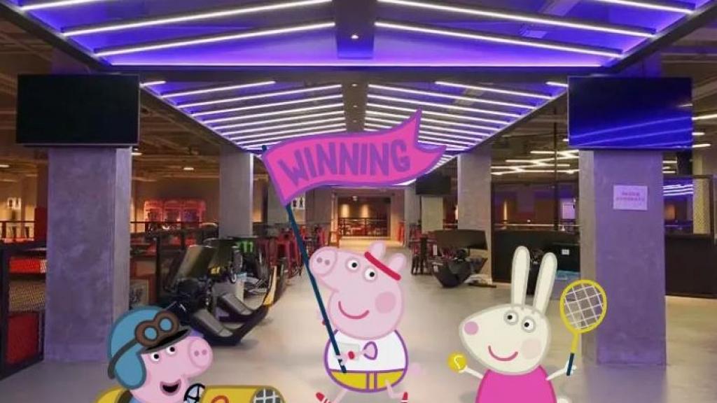 【何文田好去處】全香港首個Peppa Pig高卡車主題館！見面會影相合照+玩小型賽車/飄移車