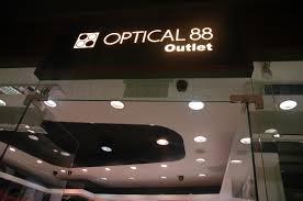 Optical 88 Outlet