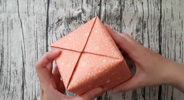 5款禮物包裝方法 簡單學識包禮物給朋友驚喜！