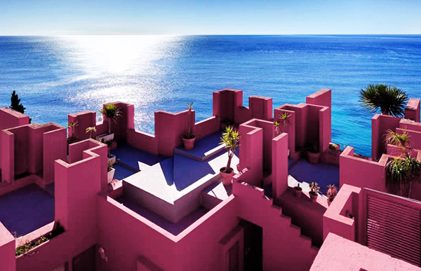 西班牙粉紅城堡