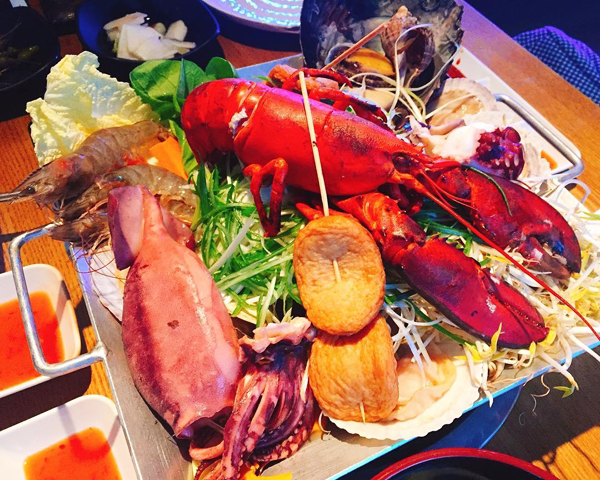 韓國原隻龍蝦海鮮鍋