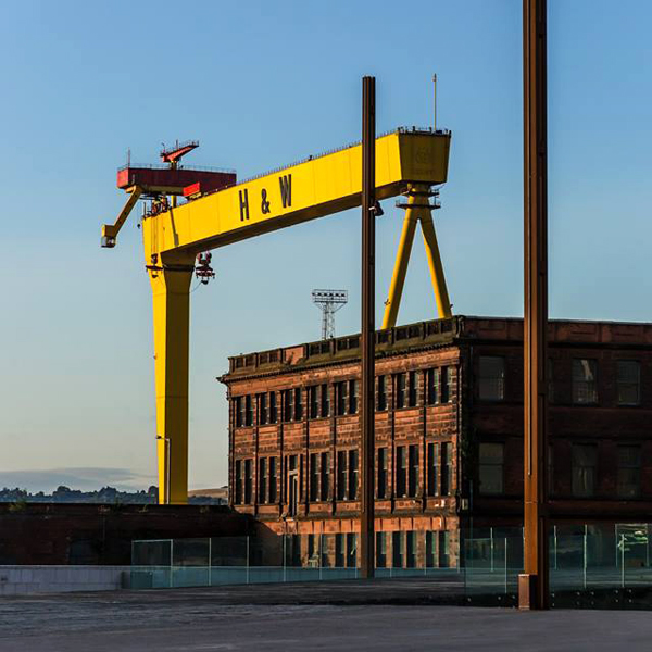 鐵達尼號船廠改建