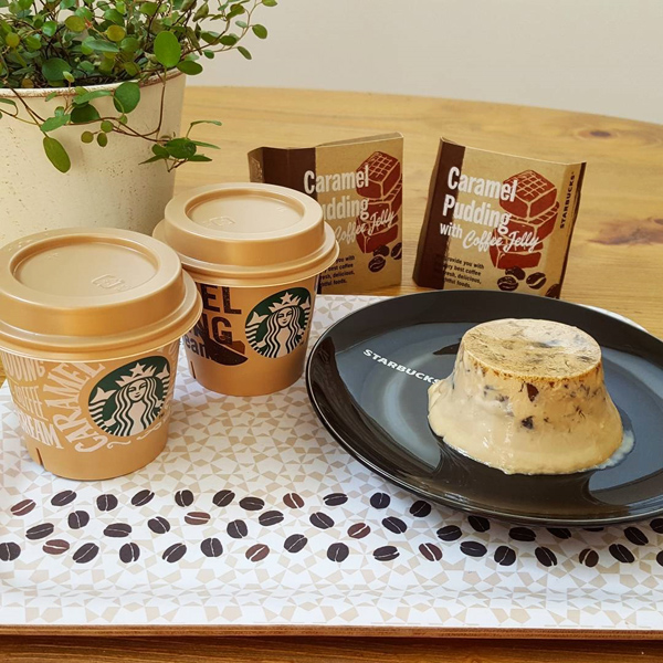 日本  Starbucks  布甸  8 月出新品
