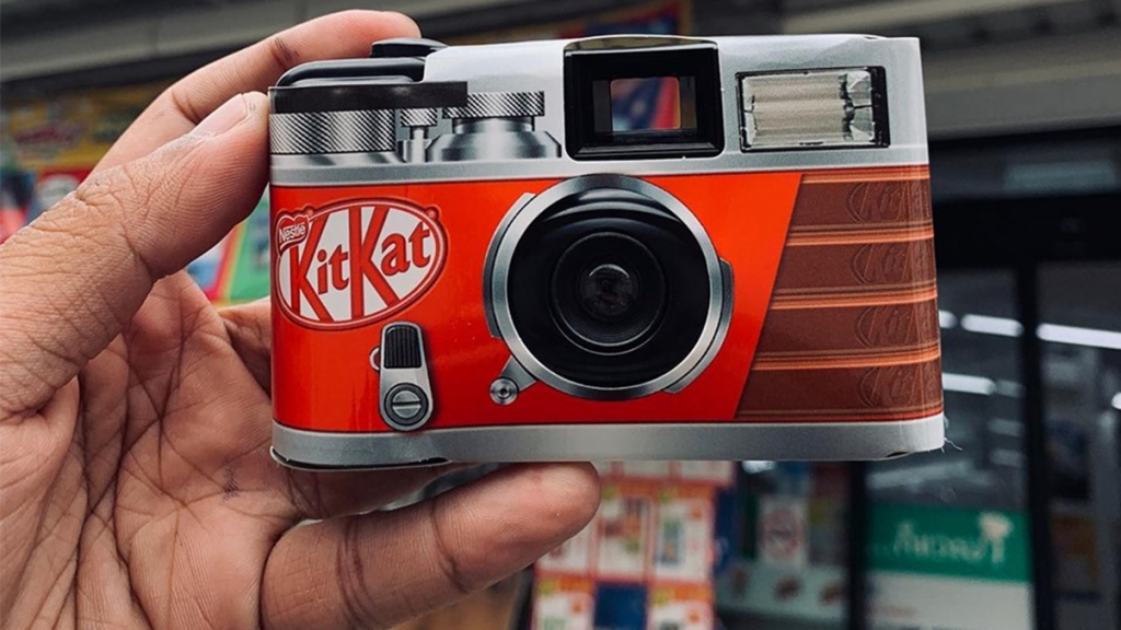 泰國KitKat推限量版復古菲林相機