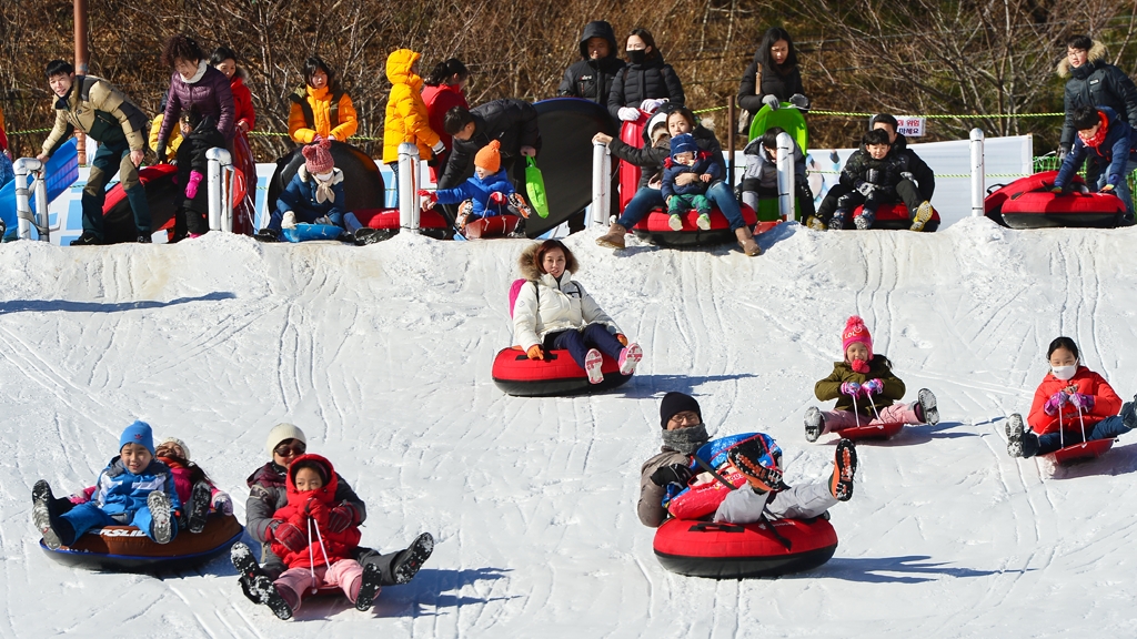 釜山家庭遊必玩雪撬滑行體驗