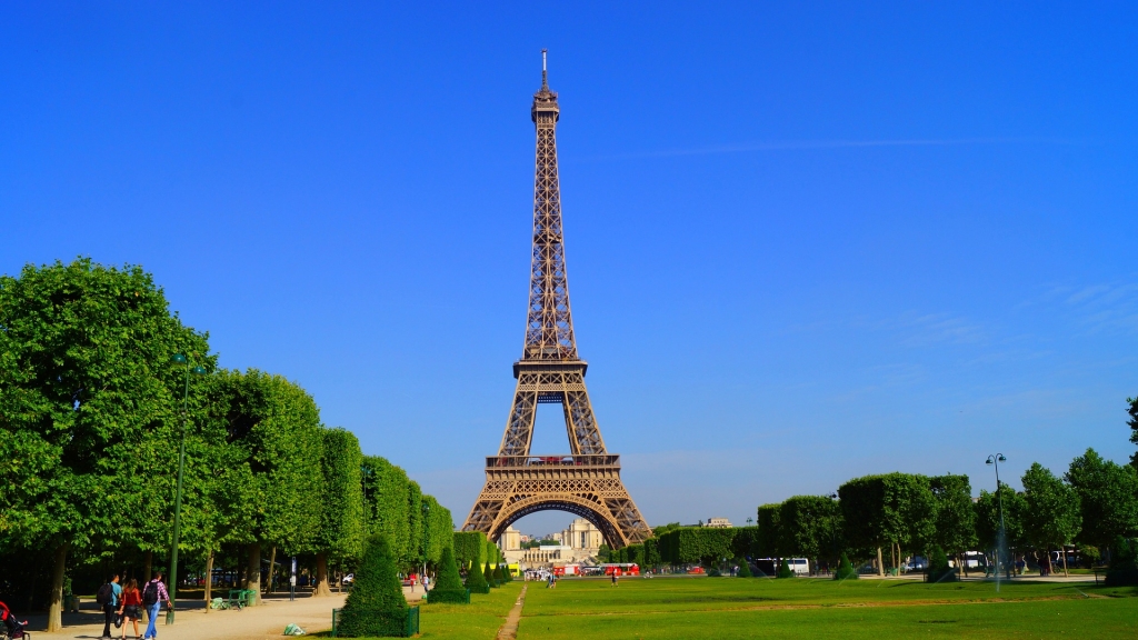 巴黎鐵塔、凡爾賽宮本月重開