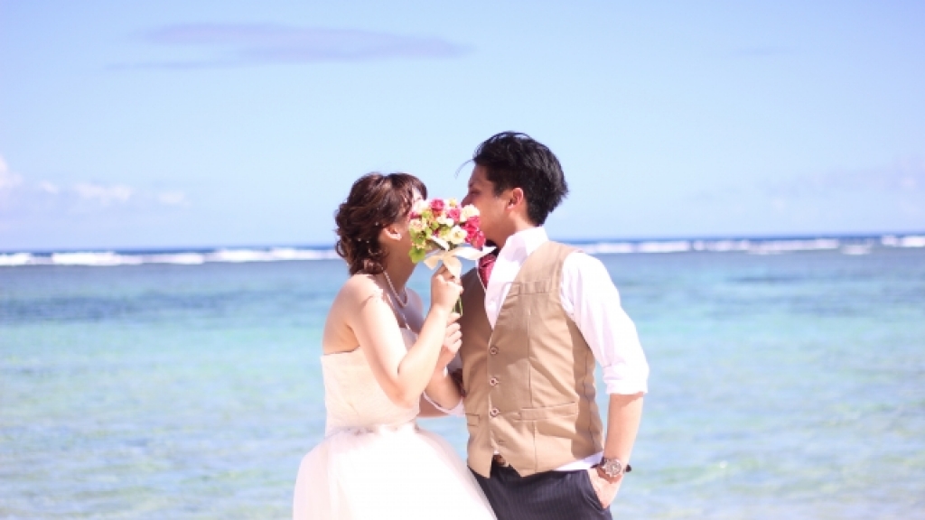 日本政府為鼓勵結婚放寬生活補貼