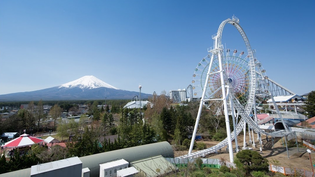 日本富士急「全球加速最快」過山車出事