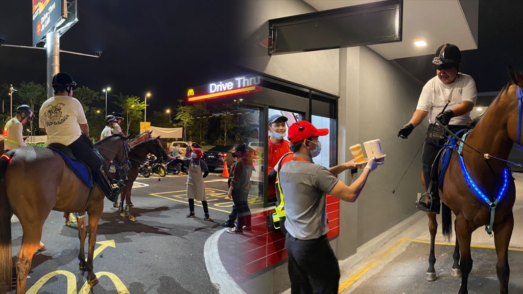 馬來西亞5人騎馬去麥當勞Drive-thru買外賣