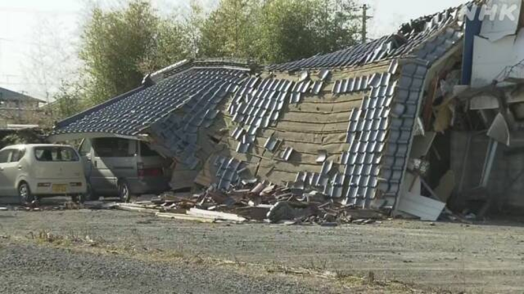 日本7.4級大地震至少4死93傷、東京都停電福島房屋倒塌