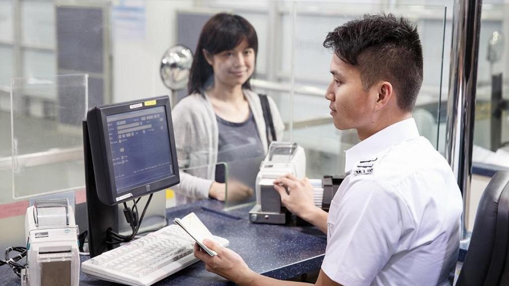 入境處今起延長香港非永久居民逗留期限