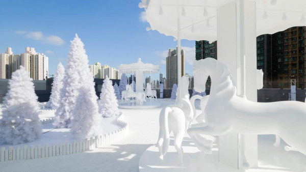 聖誕好去處2022｜D2 Place化身夢幻純白飄雪樂園 登上幸福旋轉木馬/手作品牌工作坊/聖誕周末市集