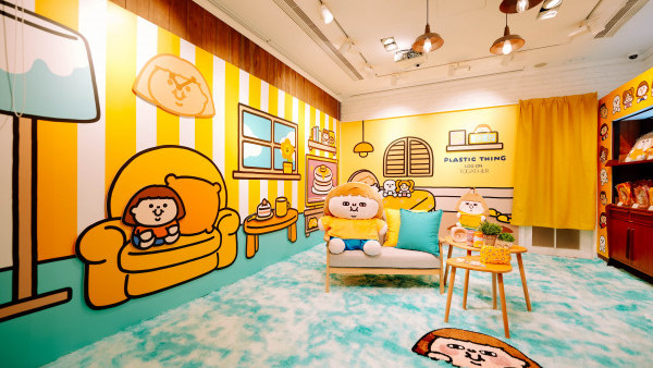 聖誕好去處｜Plastic Thing限定主題店登陸九龍塘又一城！巨型為食妹毛公仔+多款人氣生活精品