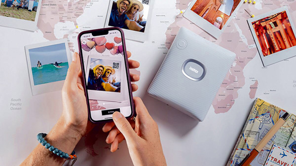 攝下佳節最美回憶 FUJIFILM instax SQUARE Link 全新個人化AR效果、INSTAX Connect、自選相框