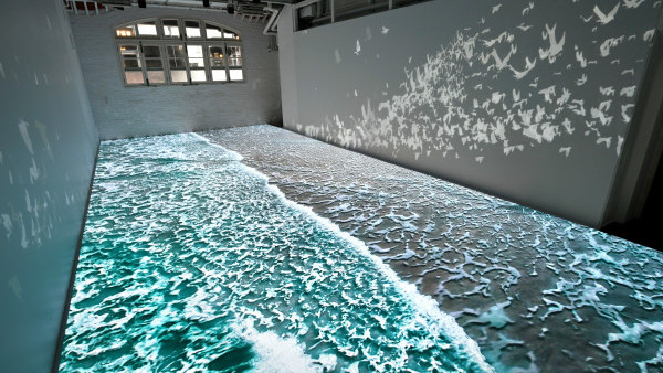 油街實現展覽2023｜全新推出「油街焦點」藝術項目！3大藝術家展出數碼科技、物料裝置作品（展覽詳情/油街實現前往方式一覽）