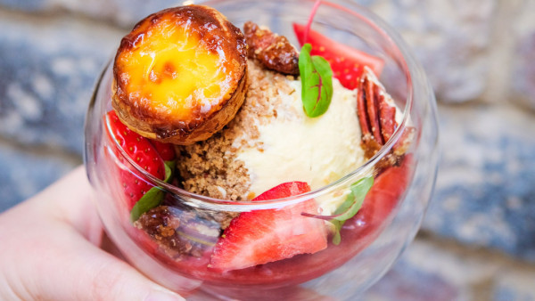 灣仔 BAKEHOUSE 店  堂食 BB 蛋撻雪糕 / 泰式奶茶 Crème Brûlée