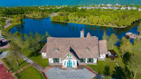 台北花蓮 Starbucks 童畫屋！限定粉紅商品