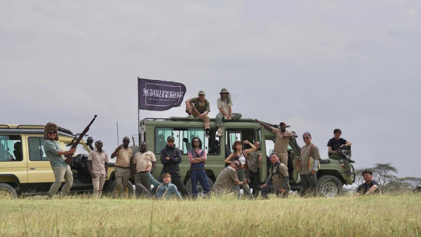 ViuTV《無制限探險隊》首播！Mike導夥拍程人富、Marco高空跳傘／追蹤大白鯊