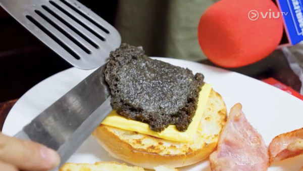 《無制限探險隊》EP10｜超嘔心！捉蚊自製非洲劣食食譜  自家製「雙層芝士蚊堡」